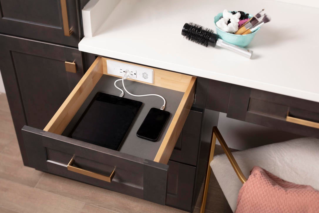 Powered Organizers